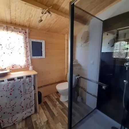 Le Ranch Du Madres Farm stay Roquefort-de-Sault